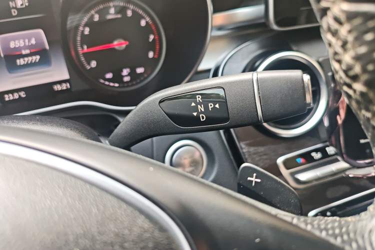 Used Mercedes-Benz C-Class 2015 C 200 L Sport Edition Gear Lever