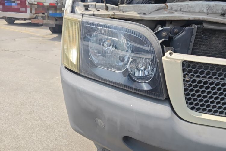 Used Ford Classic Transit 2015 2.8T Diesel Multi-Function Vehicle Short Wheelbase 6-Seater Mid-Roof Edition JX493ZLQ4