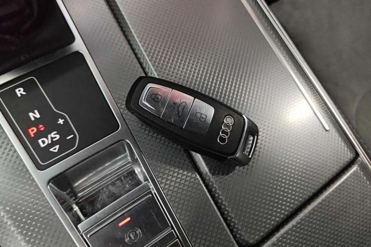 Used Audi A6L 2024 45 TFSI Prestige Dynamic Edition
