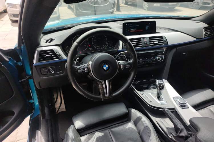 Used BMW 4 Series 2017 425i M Sport Package Steering Wheel