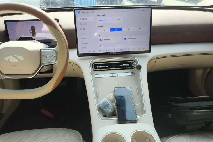 Used Chery Fulwin A9L 2025 Model, Four-Wheel Drive High-Energy Peak Edition