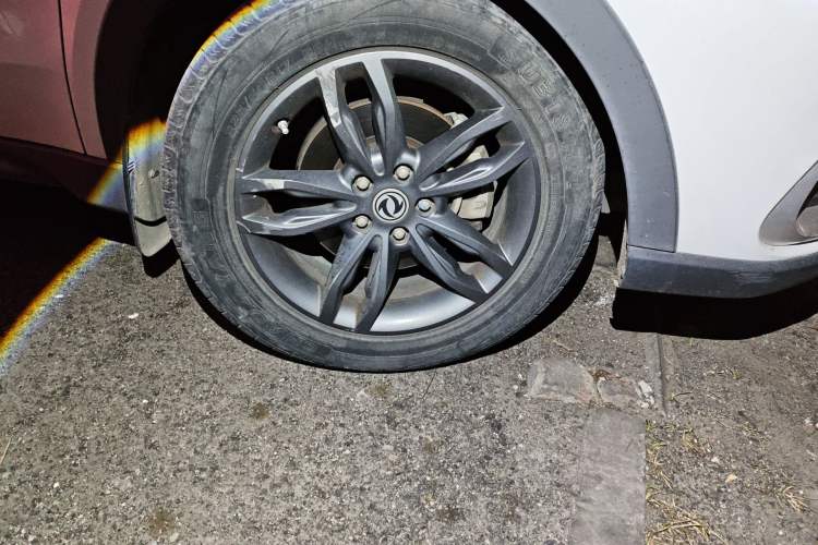 Used Dongfeng Fengon 580 2020 1.5T CVT Luxury Edition
