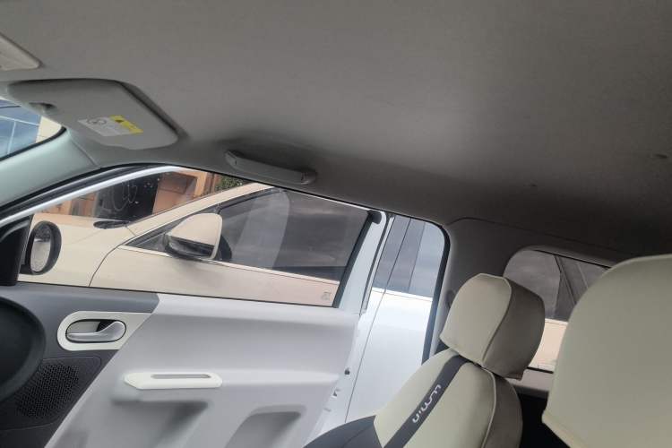 Used CHANGAN NEVO Lumin 2022 210km Sweet Edition Headliner