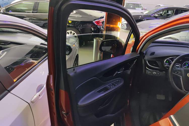 Used Buick Encore 2016 18T Automatic Two-Wheel Drive Urban Elite Model