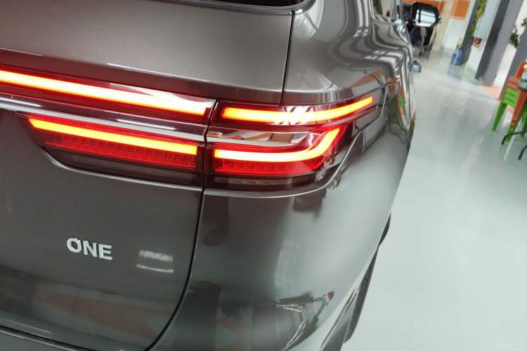 Used Li Auto ONE 2020 Extended-Range 6-Seater Version
