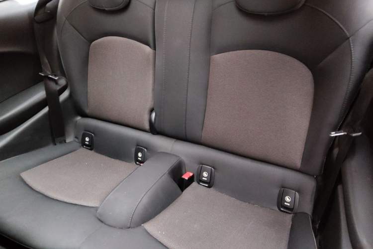 Used MINI 2016 1.2T ONE Pioneer Edition
