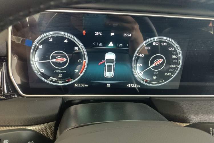 Used Hongqi HS5 2022 Revised Version 2.0T Smart Connect Flagship Edition