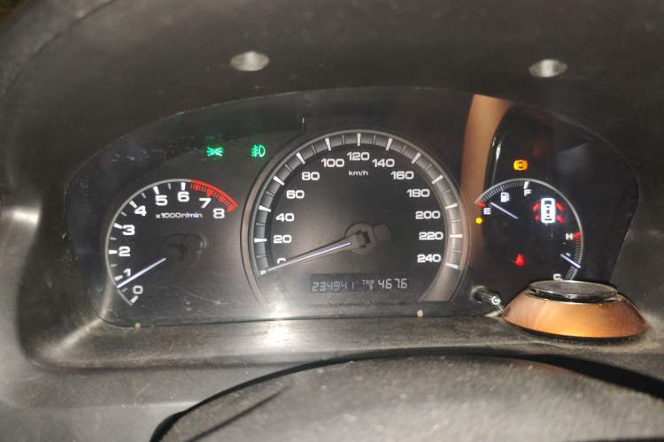 Used BYD F6 2010 Golden Edition 1.8L Manual Luxury Model
