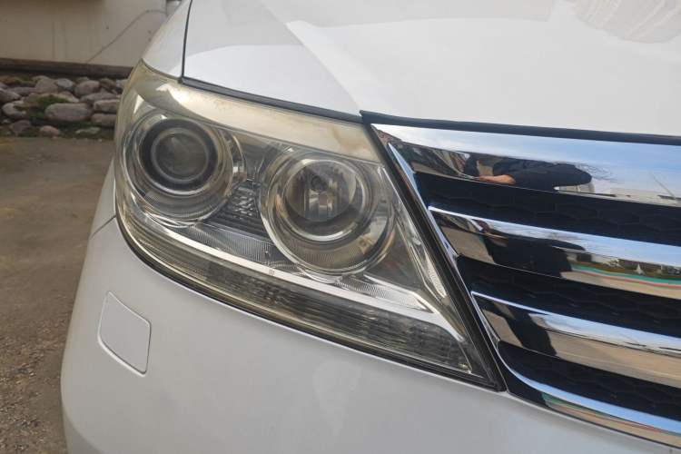Used Honda Elysion 2012 2.4L VTi Luxury Edition

