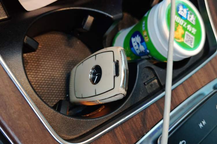 Used Mercedes-Benz GLC 2020 Facelift GLC 300 L 4MATIC Dynamic Edition
