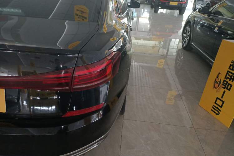 Used Volkswagen Passat 2022 330TSI Starry Luxury Edition