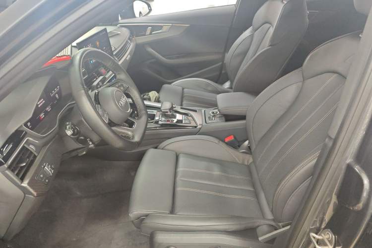 Used Audi A4L 2024 40 TFSI quattro RS Performance Package
