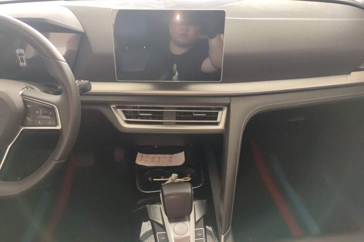 Used BYD Song Pro 2019 1.5T Automatic Luxury Model Audio And AC Panel