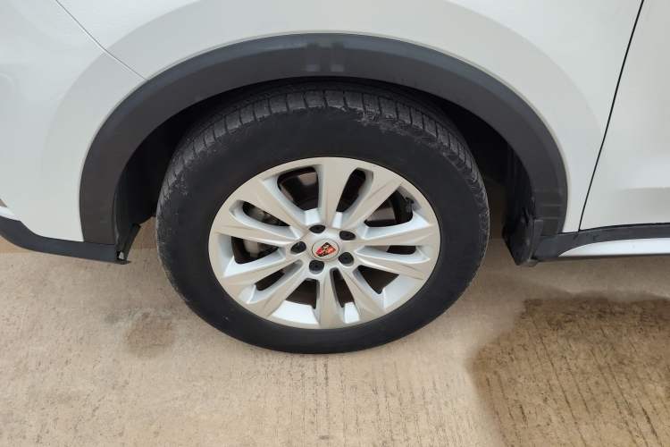 Used Roewe RX5 2018 20T Two-Wheel Drive Manual Flagship Edition
