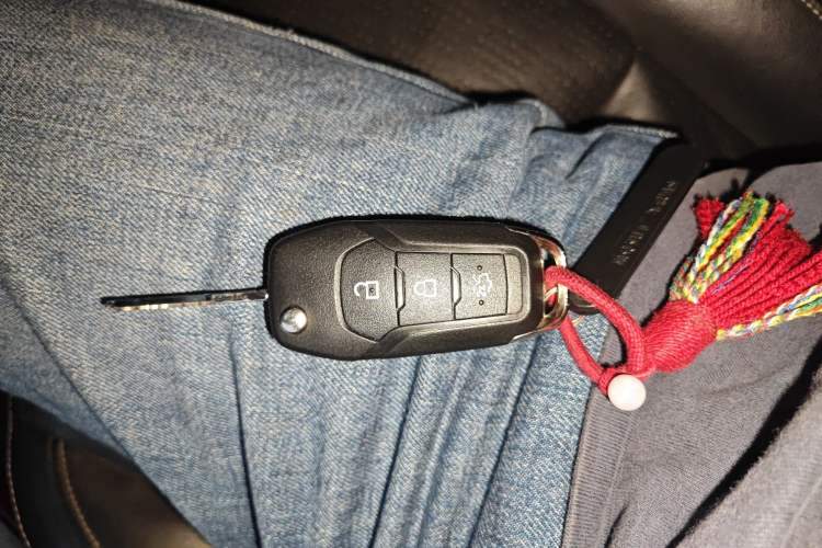 Used Ford Escort 2015 1.5L Automatic Fashion Model
