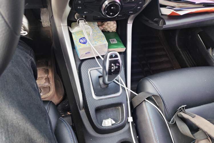 Used BYD Yuan New Energy 2019 EV360 Smart Connect Leading Model Gear Lever