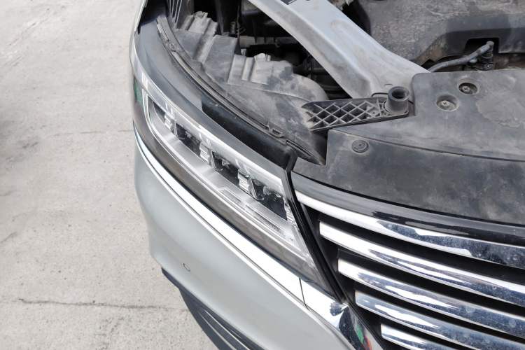 Used Roewe RX5 New Energy 2019 eRX5 50T Internet-Enhanced Flagship Edition
