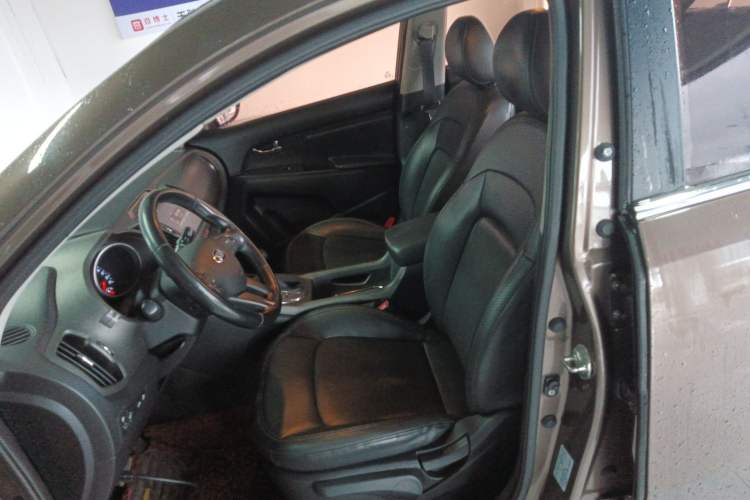 Used Kia Sportage R 2016 2.0L Automatic Two-Wheel Drive GLS Trim