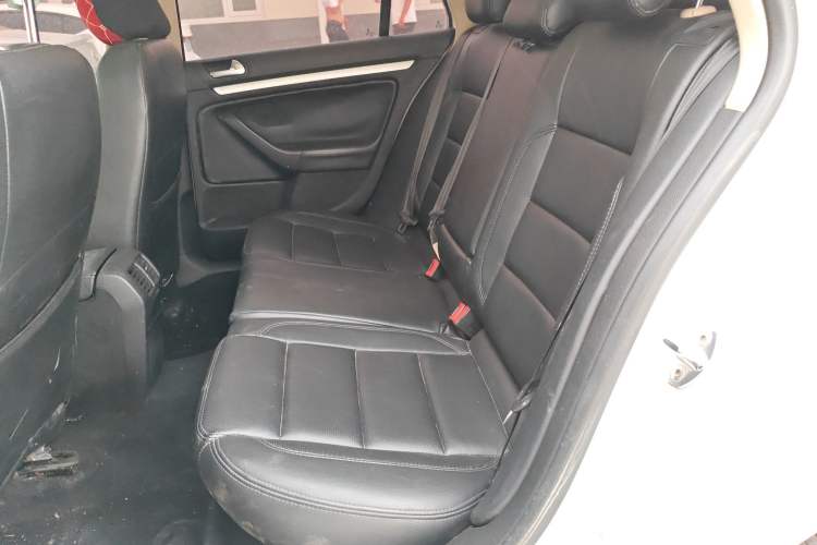 Used Volkswagen Golf 2011 1.4 TSI Luxury Touring Edition
