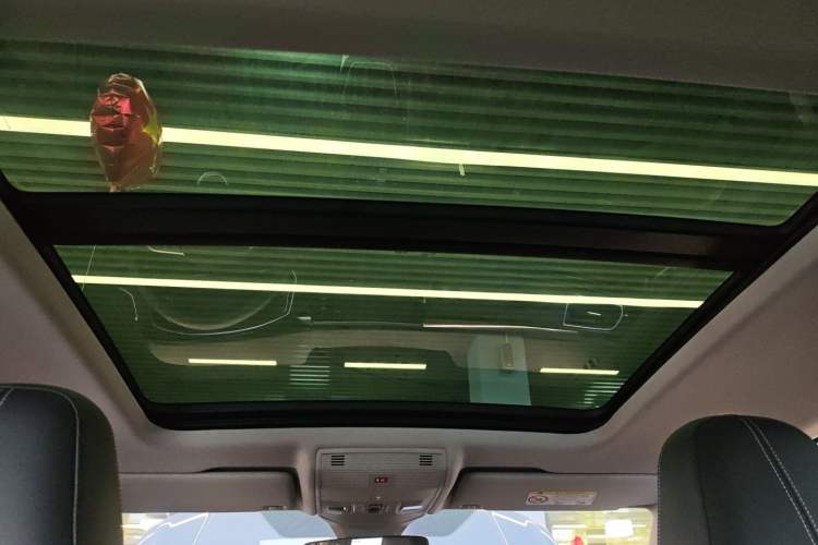 Used Volkswagen Tharu 2025 NewRui 300TSI Prestige Edition