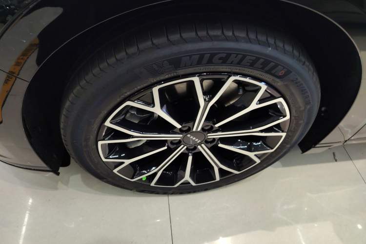 Used Zeekr 007GT 2025 Rear-Drive Intelligent Driving Version 75 kWh