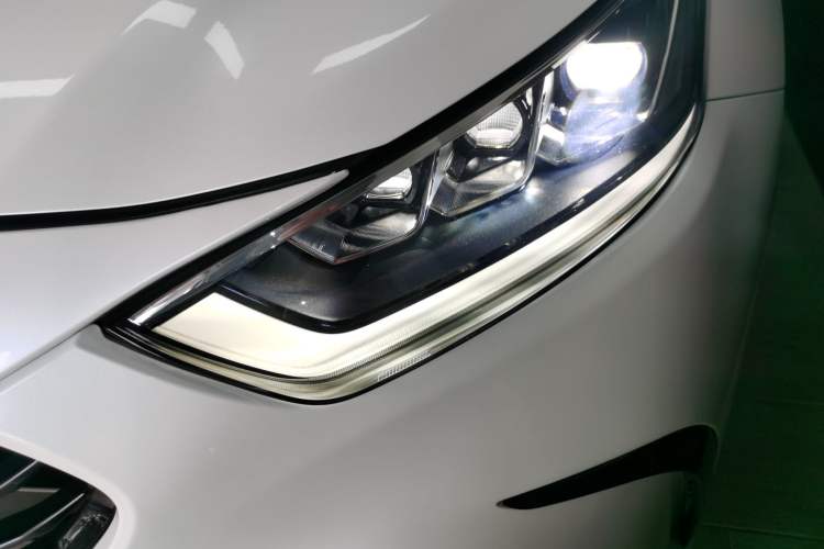 Used Toyota Crown Kluger 2023 2.5L HEV Four-Wheel Drive Luxury Edition Left Front Headlight