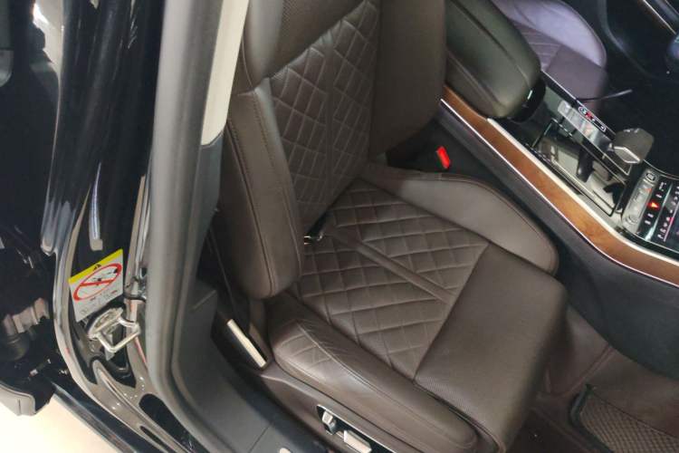 Used Audi A8 2021 A8L 55 TFSI quattro Luxury Model