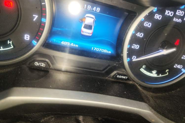 Used Geely Auto Emgrand 2017 Sedan Million Edition 1.5L Manual Luxury Model