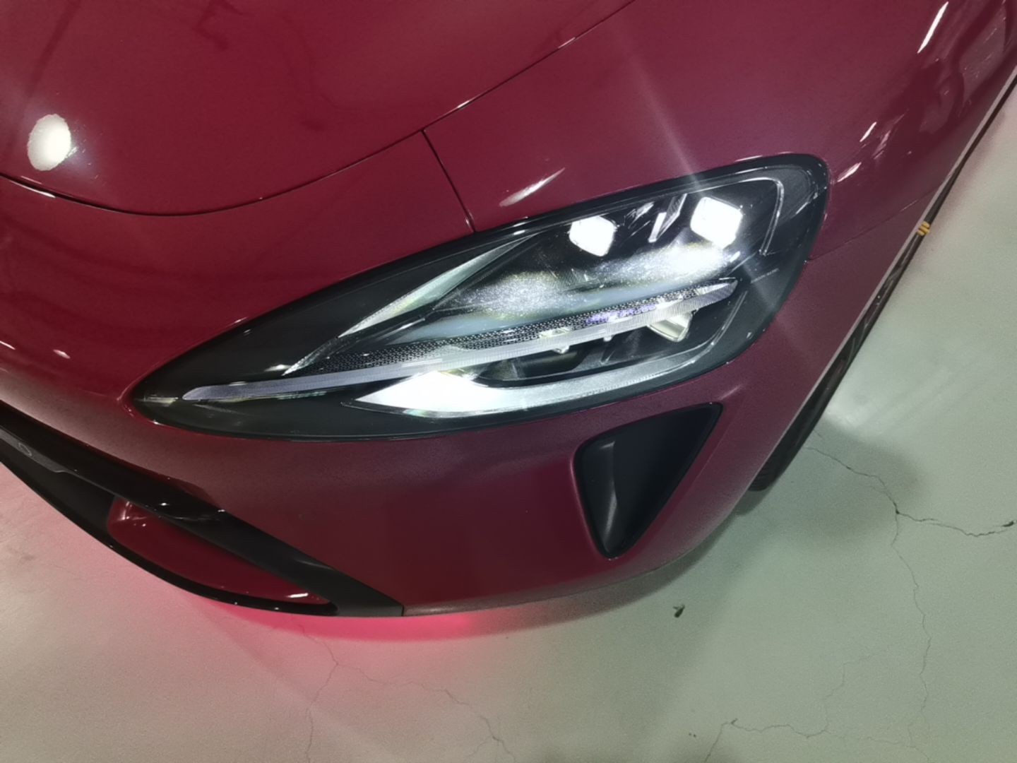 Xiaomi Auto SU7 2024 Rear-Drive Ultra-Long Range Advanced Pro-Level Intelligent Driving Version — снимка 8