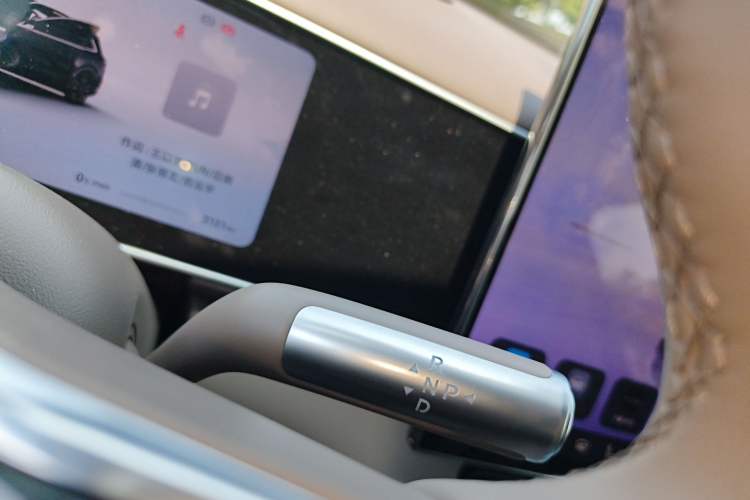 Used Hima AITO M7 2026 Model Range-Extending Ultra All-Wheel Drive 5-Seater Version Gear Lever