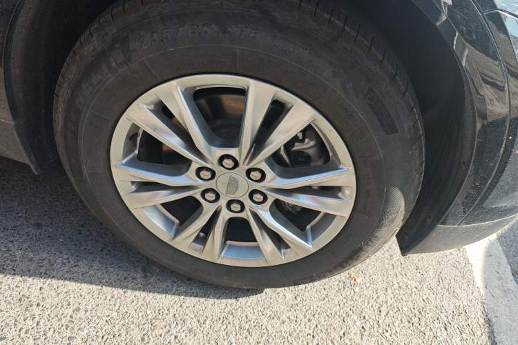 Used Cadillac XT5 2022 2.0T Two-Wheel Drive Luxury Version