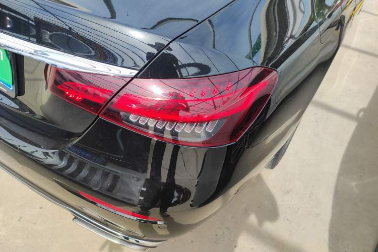 Used Mercedes-Benz E-Class 2021 Facelift E 300 L Stylish Edition