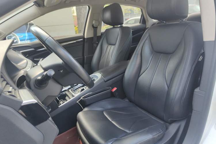 Used Geely Auto Emgrand GT 2016 2.4L Zunya Model
