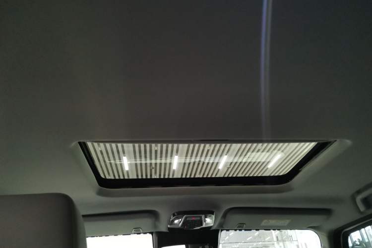 Used 212 T01 2025 Model 2.0T Diesel
