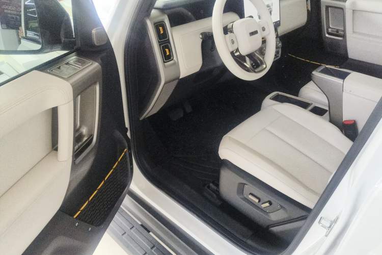 Used iCAR V23 2026 Model 401 Two-Wheel Drive Super Sports Edition Driver Seat