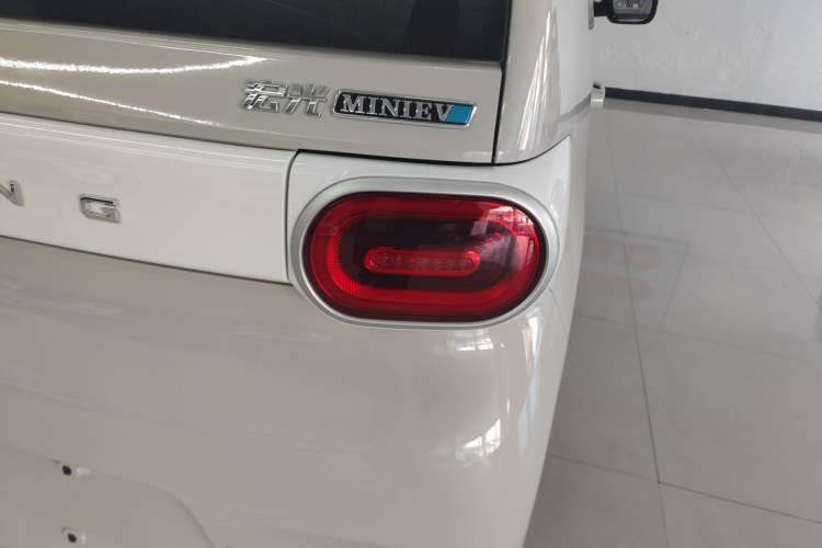 Used Wuling Hongguang MINIEV 2024 3rd Generation 215km Youth Edition