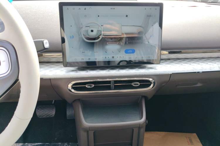 Used JAC Yiwei 3 2024 Zhi'ai Edition 330km Air Audio And AC Panel