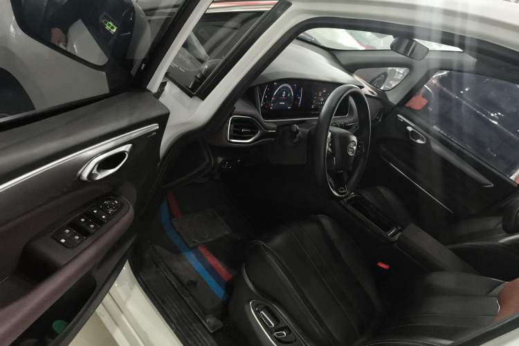 Used GAC Trumpchi M6 2023 PRO 270T DCT Luxury Edition Driver Seat