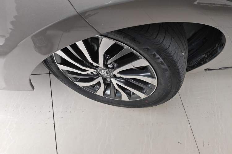 Used Toyota Corolla Hybrid E+ 2019 1.8L E-CVT Luxury Edition
