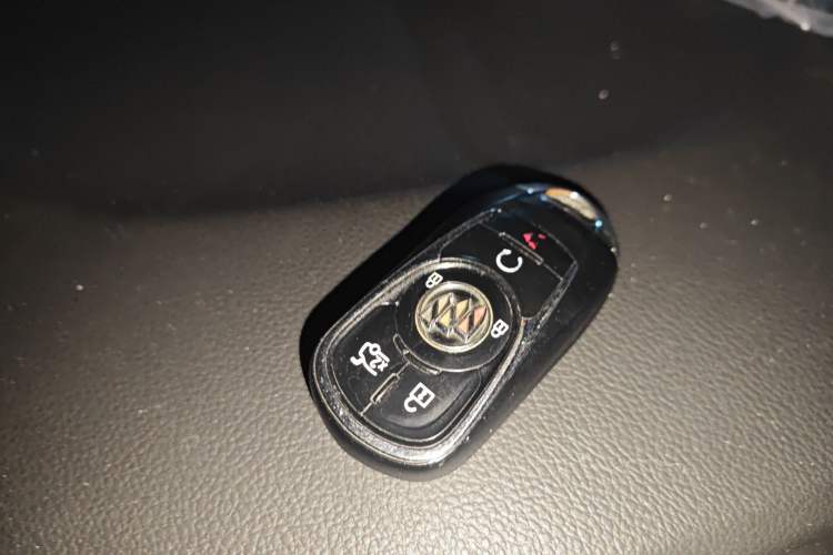 Used Buick LaCrosse 2021 652T Luxury Model
