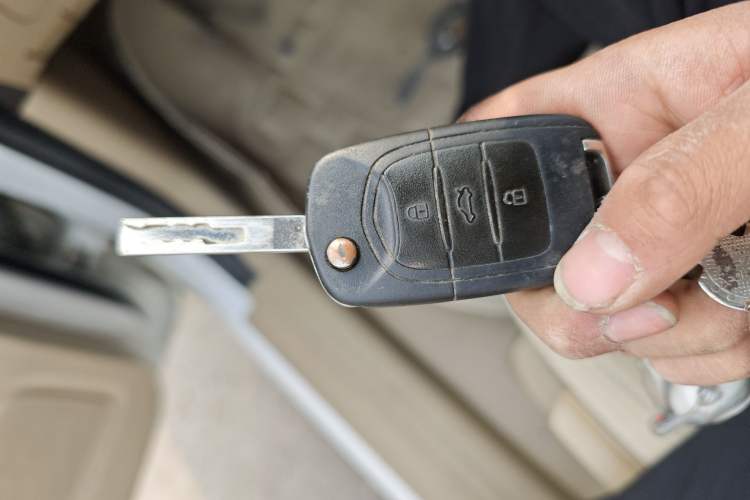 Used Baojun 730 2016 1.5L Manual Value Edition 7 Seats China V Emission Standard
