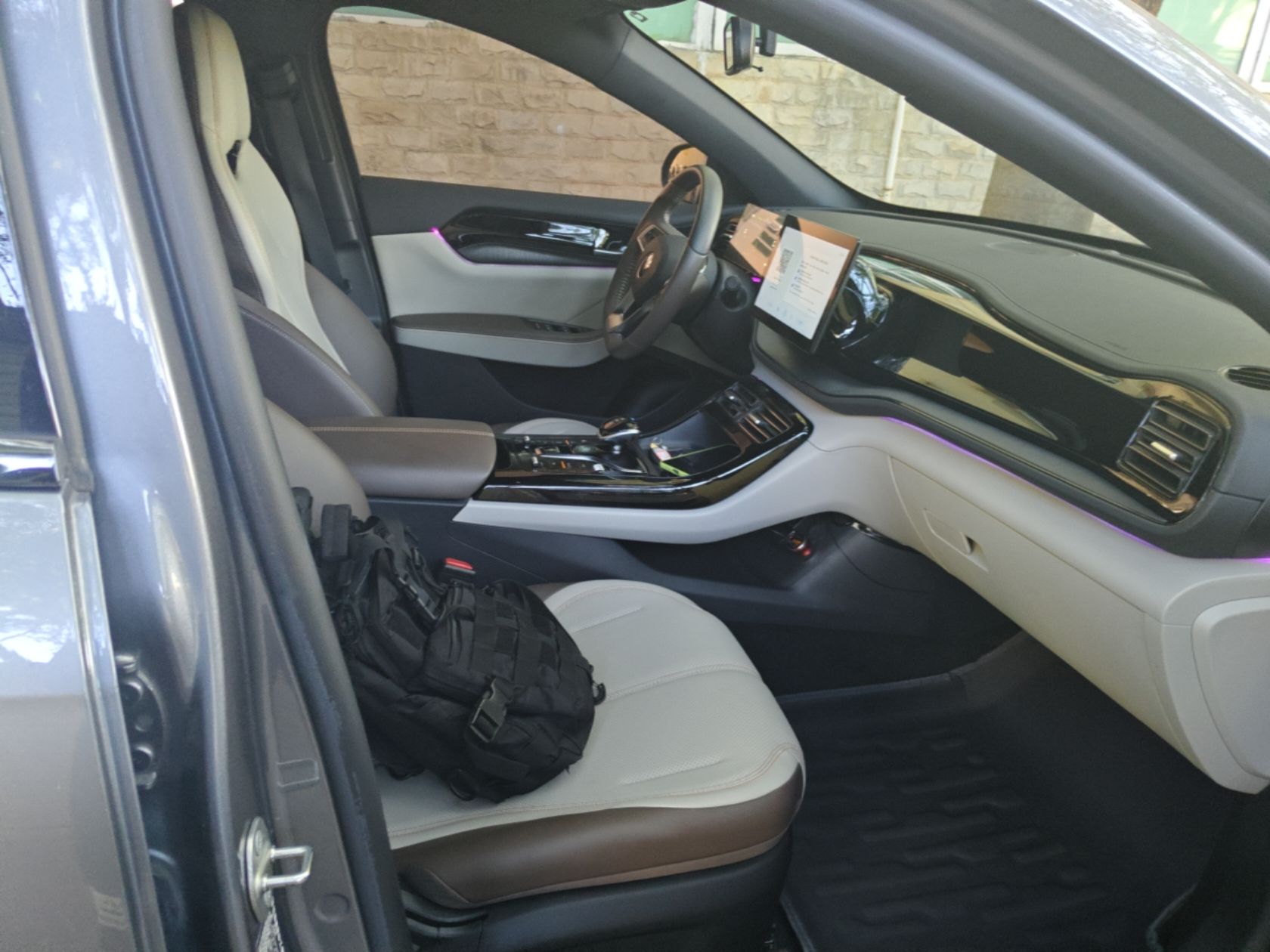 BYD Qin PLUS 2024 HONOR Edition DM-i 55KM Leading Model — снимка 19