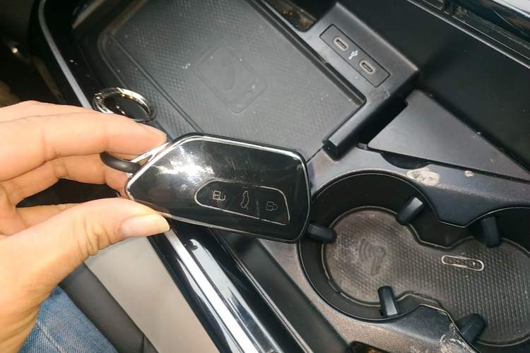 Used Volkswagen ID.6 CROZZ 2021 Long-Range PURE+ Edition