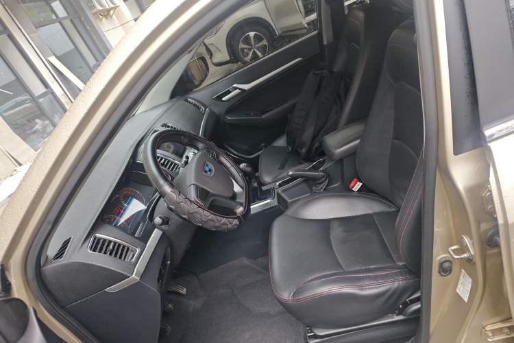 Used Geely Auto Vision 2016 1.5L Manual Happiness Edition Left Front Seat