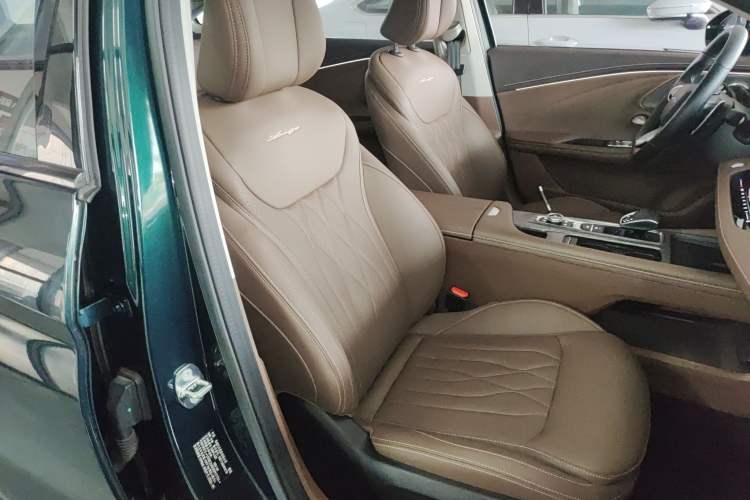 Used Chery Arrizo 8 2023 High-Performance Edition 2.0T DCT Powerfully Equipped