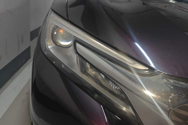 Used DS 6 2016 1.6T Luxury Edition THP160 Right Front Headlight