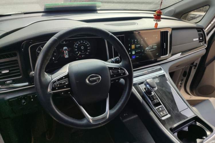 Used GAC Trumpchi M8 2023 Lingxiu Series 390T Ultimate Edition Center Console