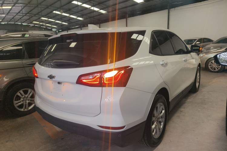 Used Chevrolet Equinox 2019 535T Automatic Lingjie Edition China V Standard Rear Right 45 Deg