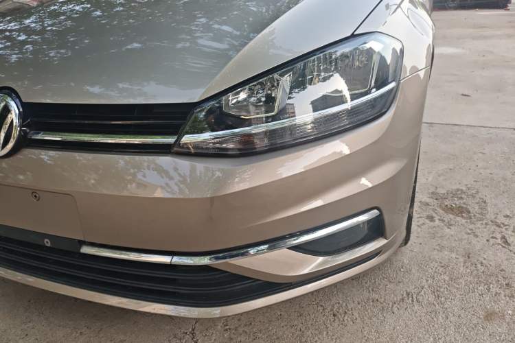 Used Volkswagen Golf 2020 200TSI DSG Comfortable and Ambitious Edition