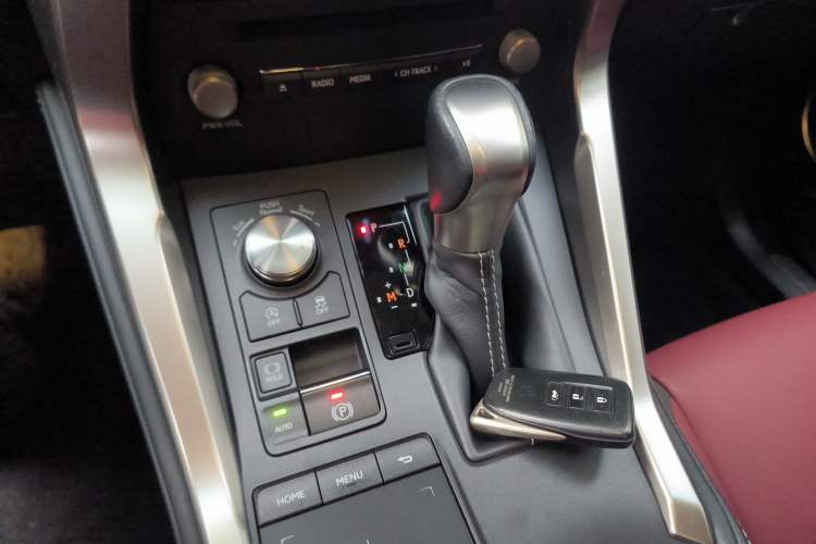 Used Lexus NX 2018 300 Front-Drive Freeline Edition
